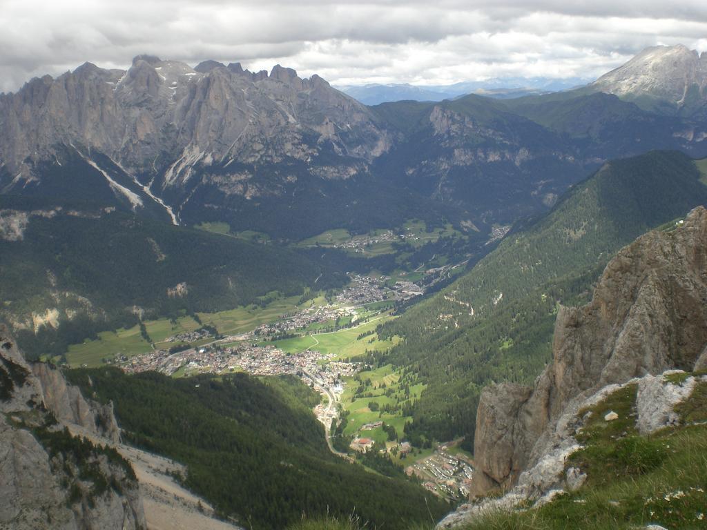 Park Hotel Aurora Pozza di Fassa Exterior foto